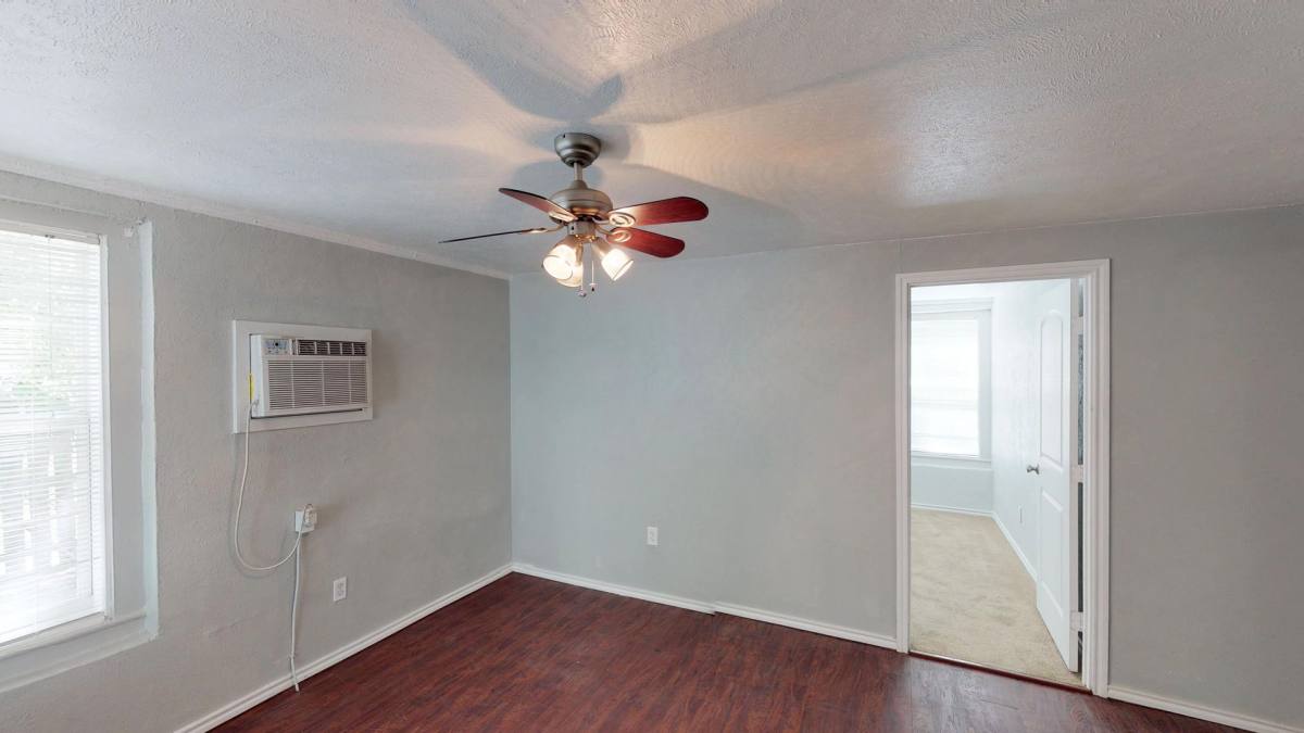 Apartment for rent at 314 Texas St, Denton, TX 76201