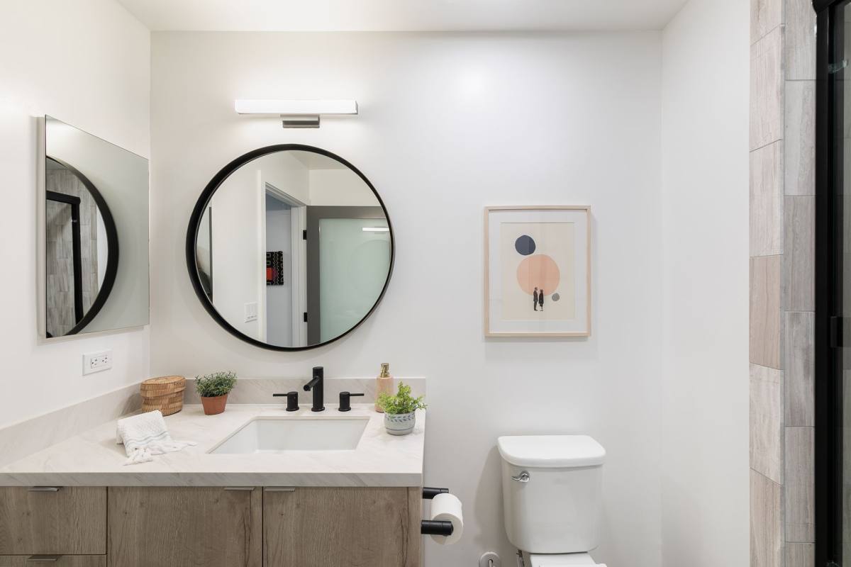 Condo for rent at 3160 Riverside Dr, Los Angeles, CA 90027