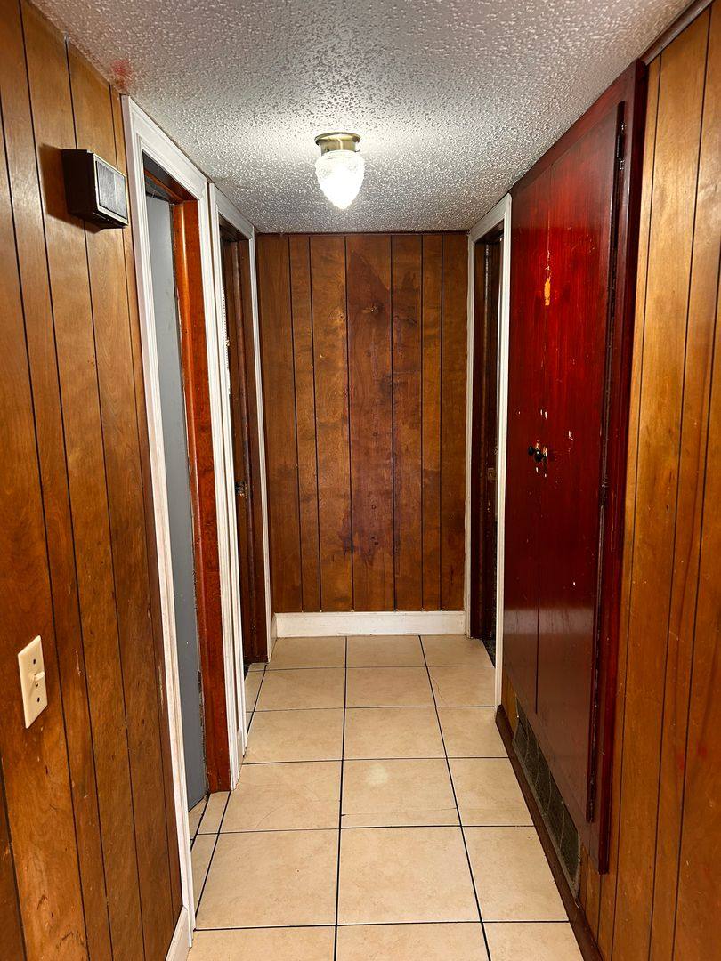 Apartment for rent at 2100 Carlton St, Springdale, AR 72762