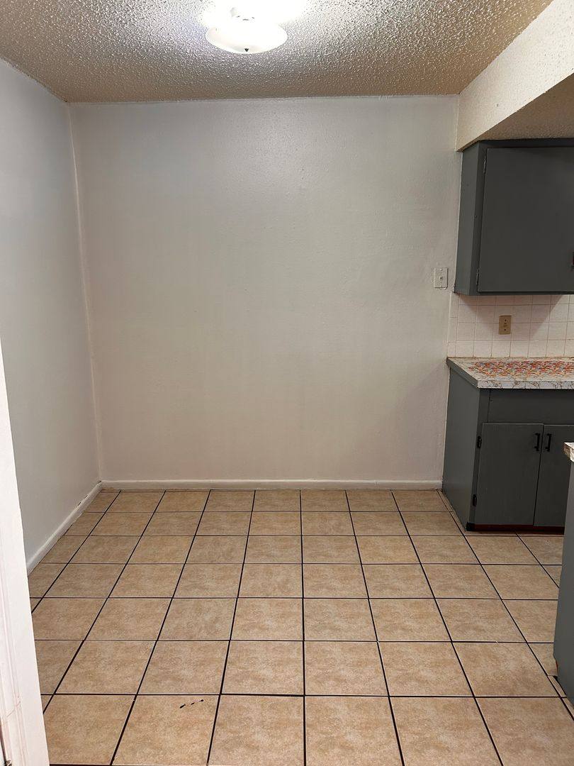 Apartment for rent at 2100 Carlton St, Springdale, AR 72762