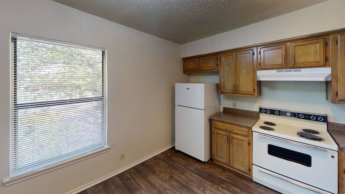 Apartment for rent at 1010 W Prairie St, Denton, TX 76201