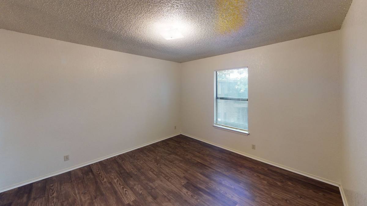 Apartment for rent at 1010 W Prairie St, Denton, TX 76201