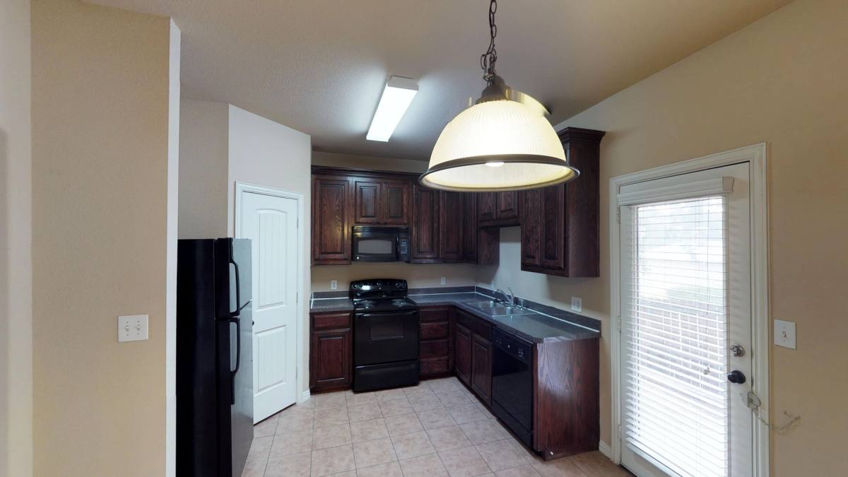 Townhouse for rent at 1201 Bernard St, Denton, TX 76201