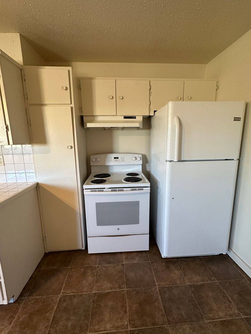 Apartment for rent at 222 Jefferson, Hanna, WY 82327