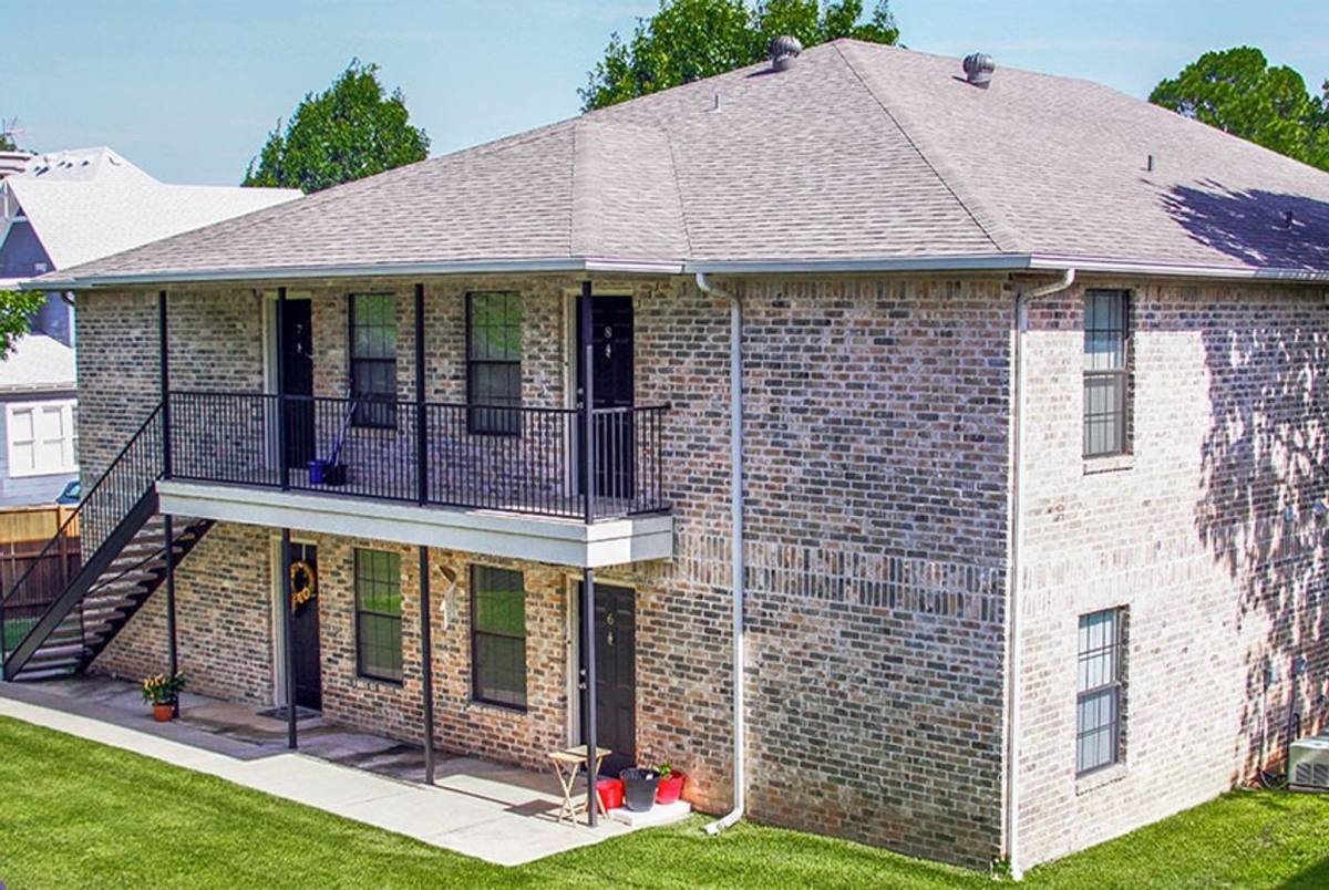 Apartment for rent at 713 W Mulberry St, Denton, TX 76201