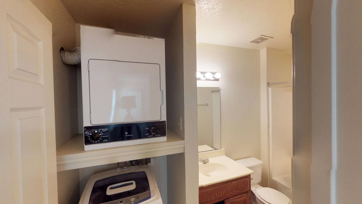 Apartment for rent at 713 W Mulberry St, Denton, TX 76201
