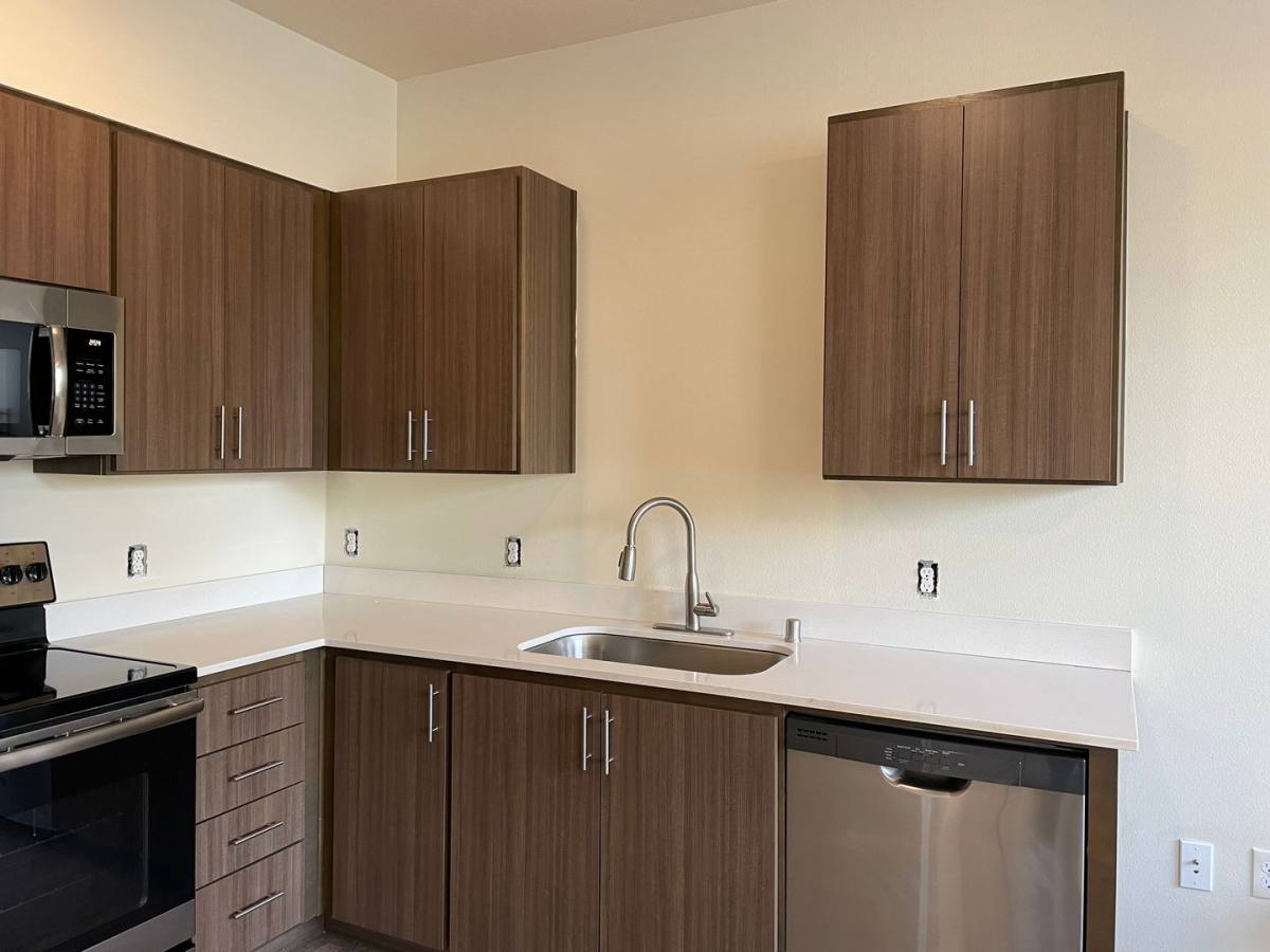 Apartment for rent at 13609 NE 28th St, Vancouver, WA 98682
