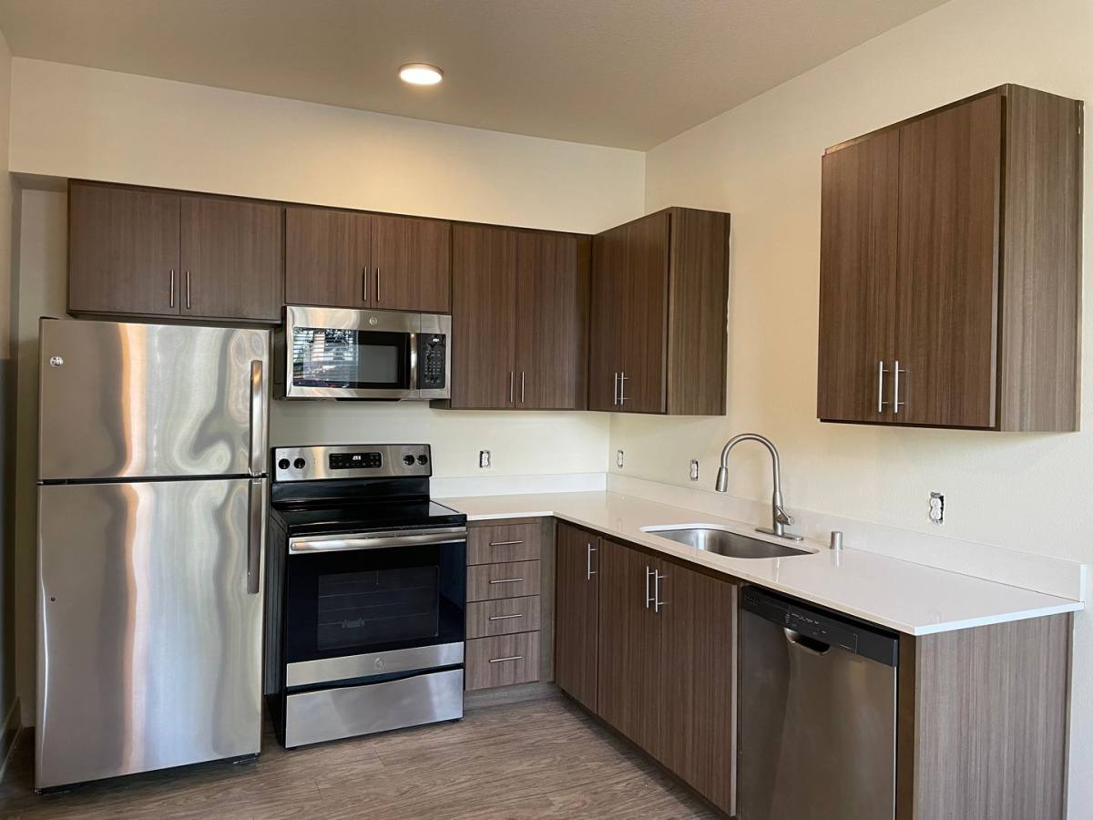 Apartment for rent at 13609 NE 28th St, Vancouver, WA 98682