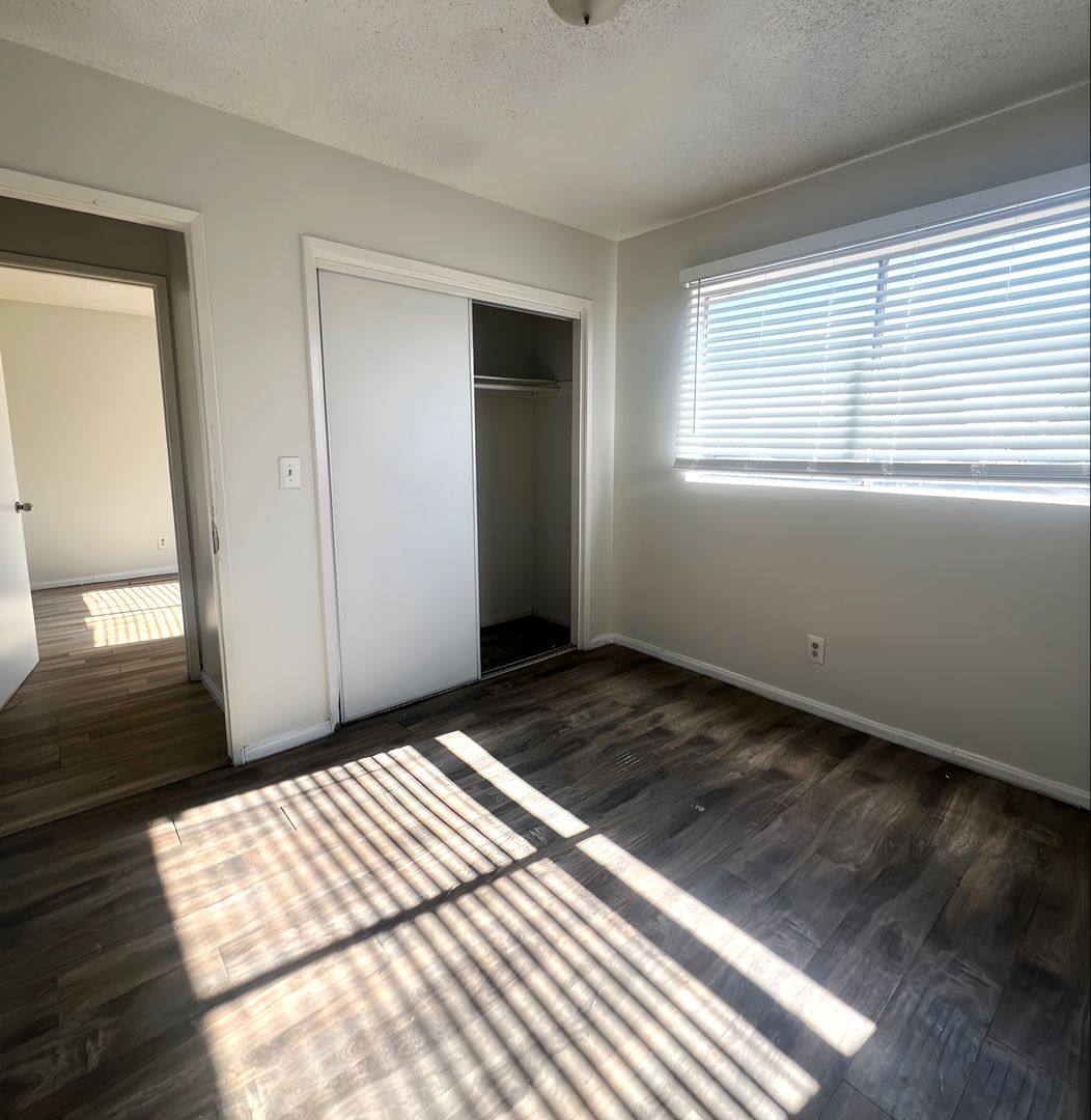 Apartment for rent at 7604 S Figueroa St, Los Angeles, CA 90003