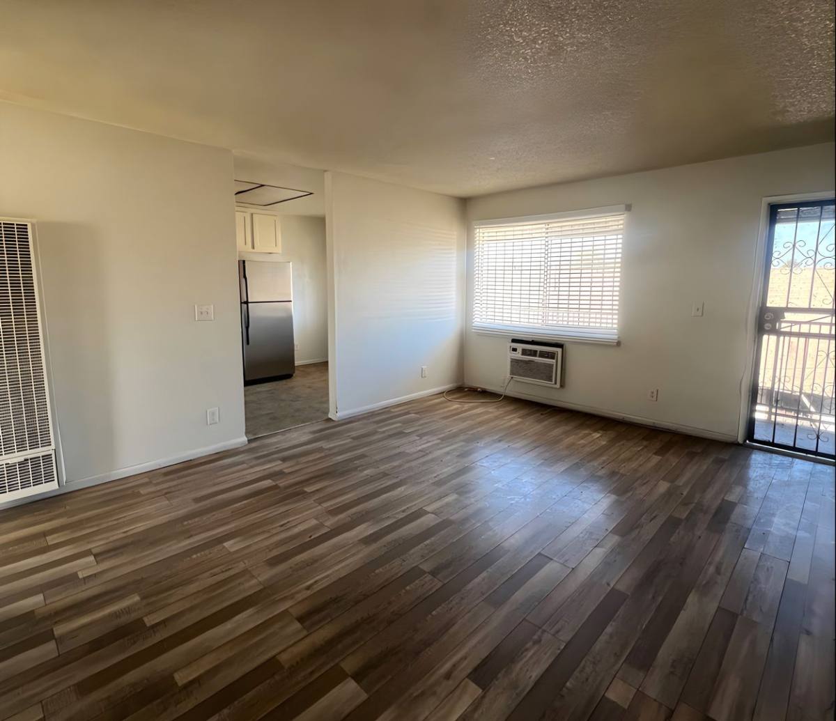 Apartment for rent at 7604 S Figueroa St, Los Angeles, CA 90003
