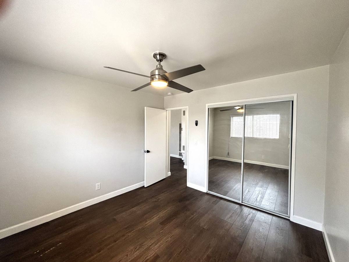 Apartment for rent at 7604 S Figueroa St, Los Angeles, CA 90003