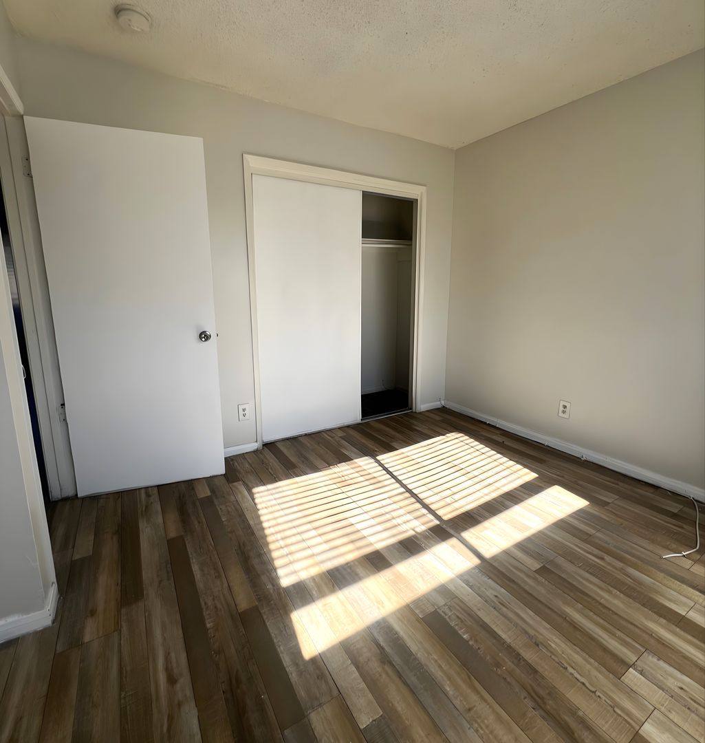 Apartment for rent at 7604 S Figueroa St, Los Angeles, CA 90003