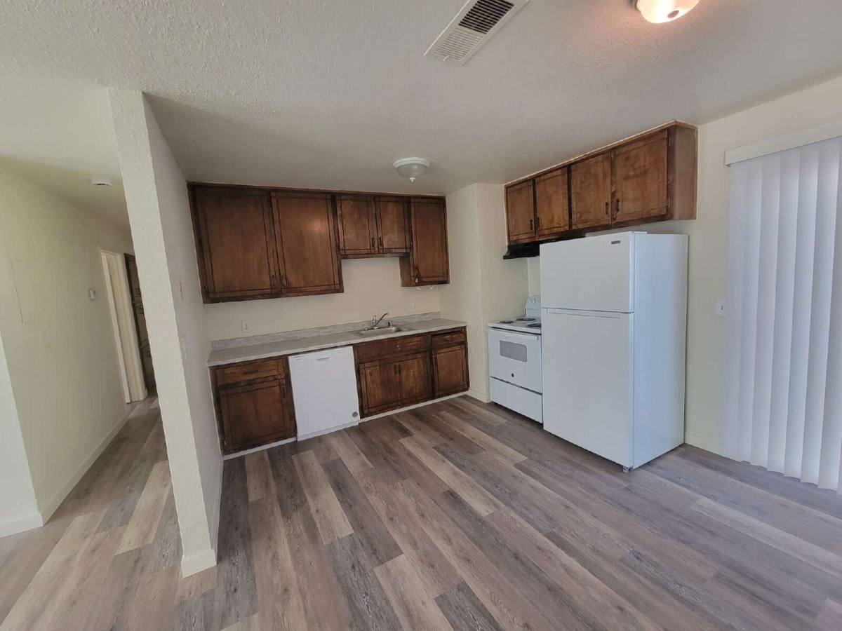 Apartment for rent at 1024 X St, Merced, CA 95341