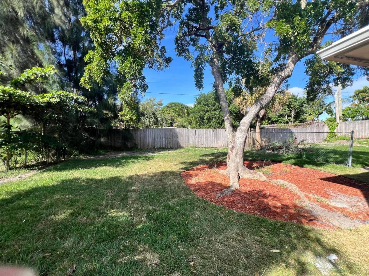 Apartment for rent at 3319 Grove Rd, Boynton Beach, FL 33435