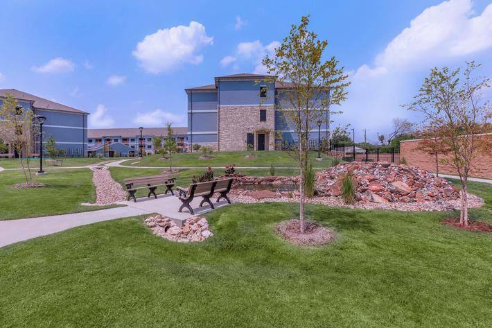 Apartment for rent at The Retreat, 2902 S Belt Line Rd, Grand Prairie, TX 75052