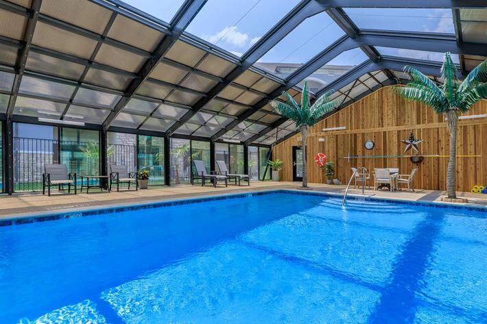 Apartment for rent at The Retreat, 2902 S Belt Line Rd, Grand Prairie, TX 75052