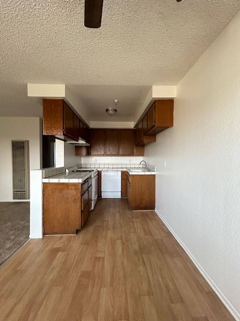 4513 W 115th St, Hawthorne, CA 90250 - Apartment For Rent - Image 4