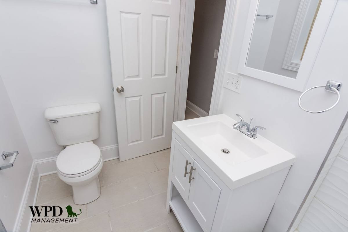 Apartment for rent at 7800 S Sangamon St, Chicago, IL 60620