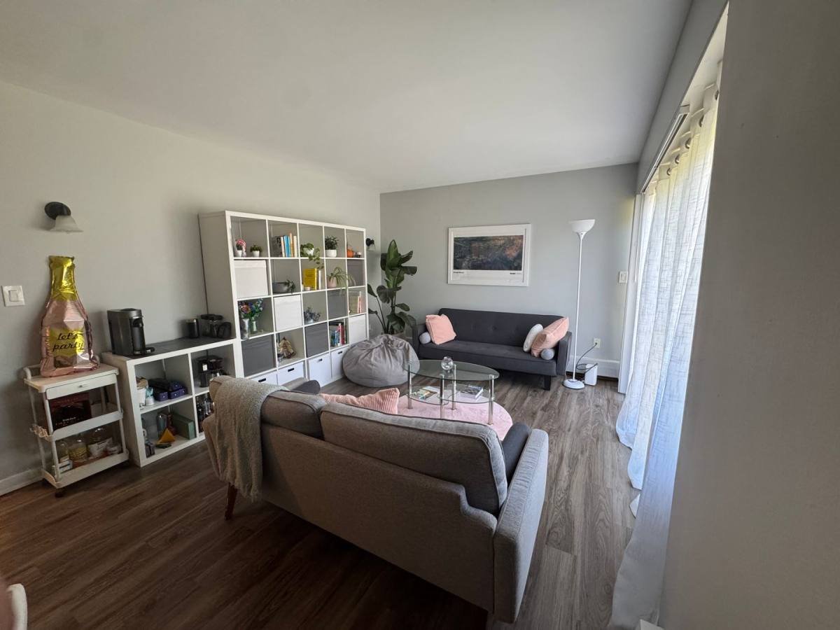 Apartment for rent at 418 Second St, Ann Arbor, MI 48103