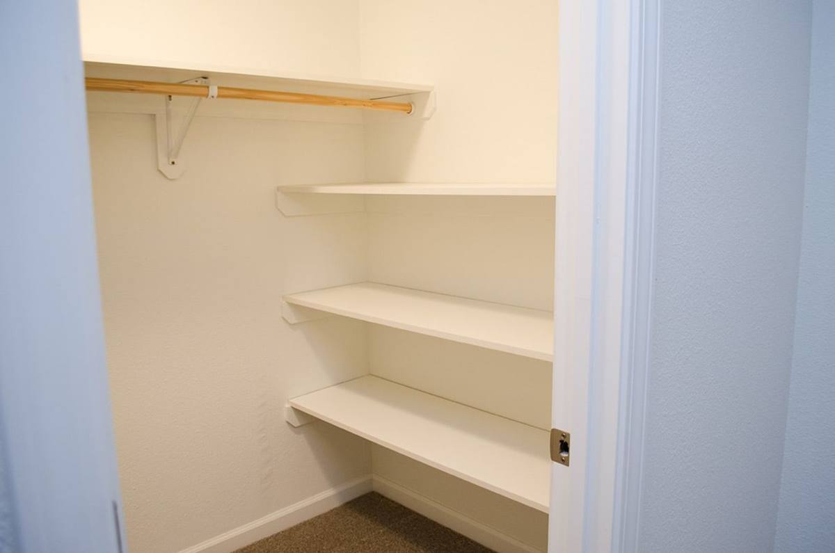Apartment for rent at 3520 3528 NW Ave, Bellingham, WA 98225