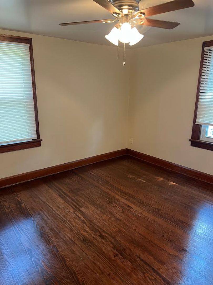 Townhouse for rent at 453 E Kline St, Girard, OH 44420