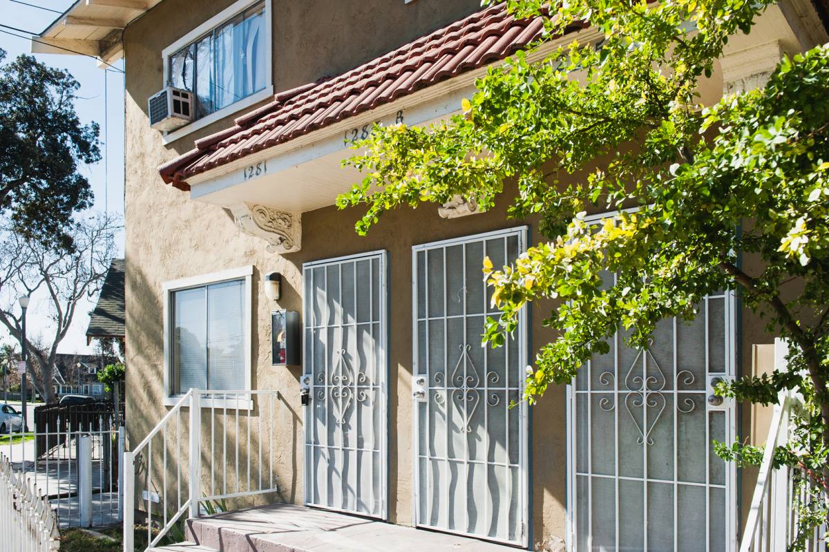Apartment for rent at 1279-1285 Chestnut Ave, Long Beach, CA 90813