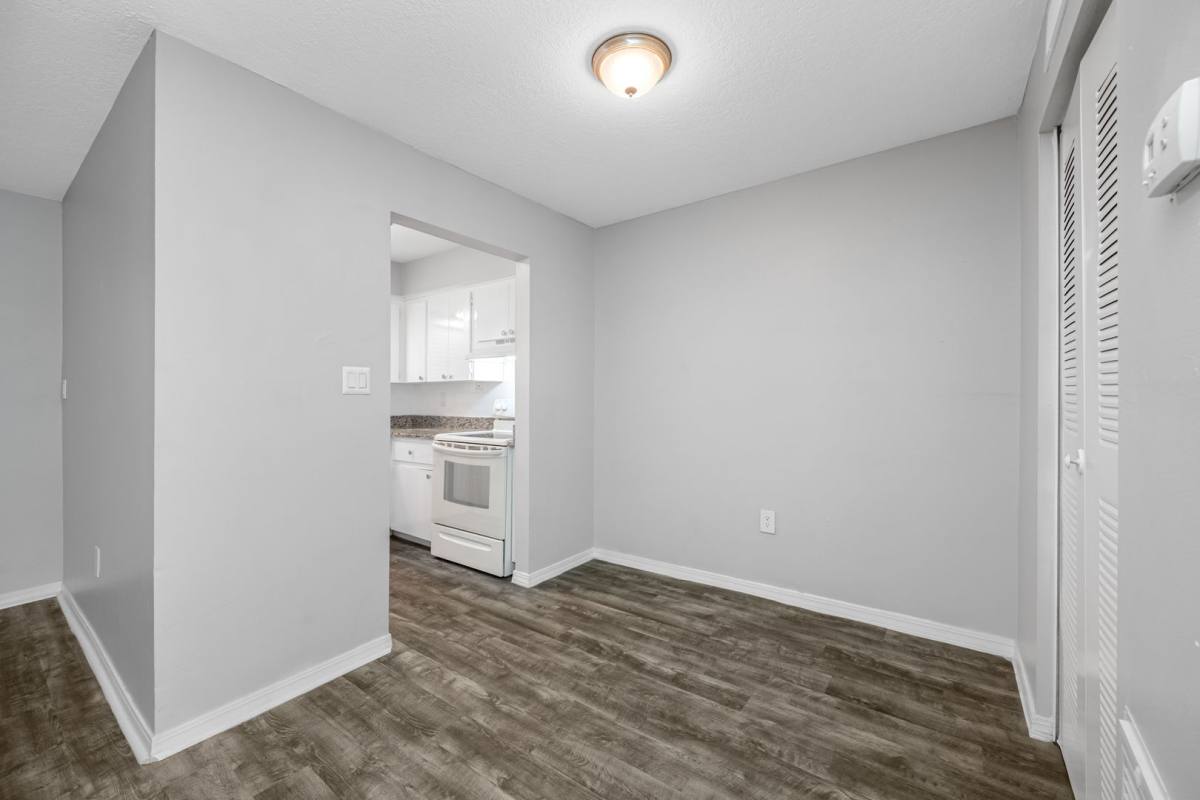 Apartment for rent at 1500 W Bay Dr, Largo, FL 33770