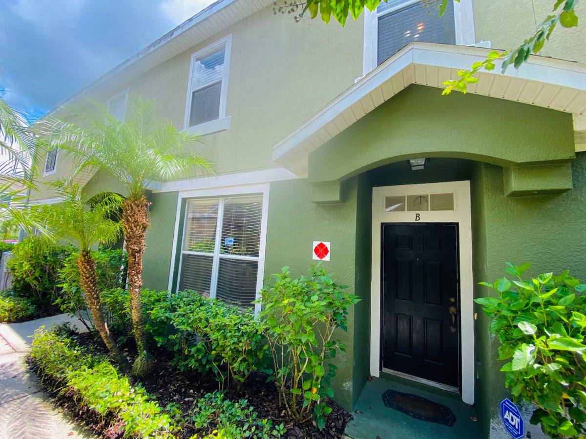 6678 S Goldenrod Rd, Orlando, FL 32822