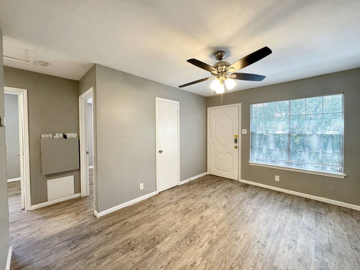 Apartment for rent at 844 E Sunshine Dr, San Antonio, TX 78228