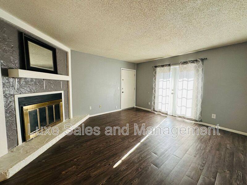 Condo for rent at 6034 NW Expressway #B, Oklahoma City, OK 73132