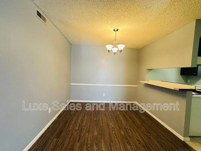 Condo for rent at 6034 NW Expressway #B, Oklahoma City, OK 73132