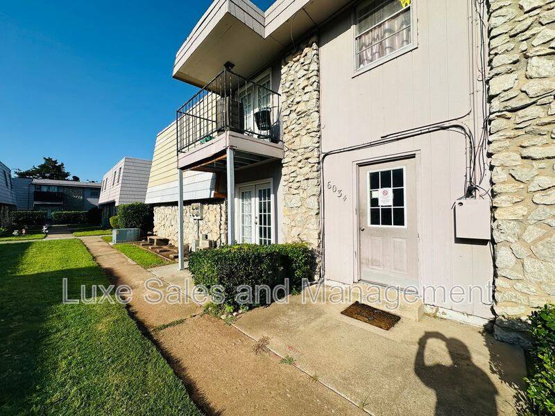 Condo for rent at 6034 NW Expressway #B, Oklahoma City, OK 73132