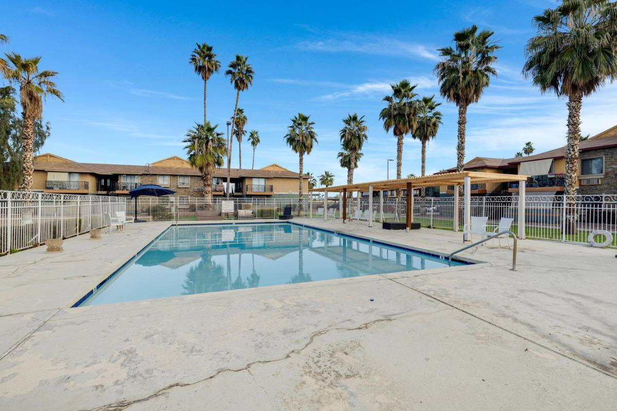 Apartment for rent at 7111 N 75th Ave, Glendale, AZ 85303