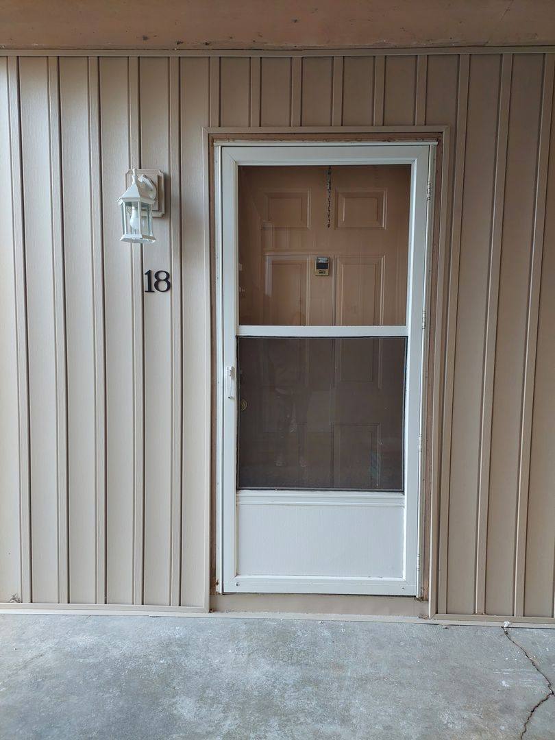 Apartment for rent at 200 Church St, Ashland, MO 65010