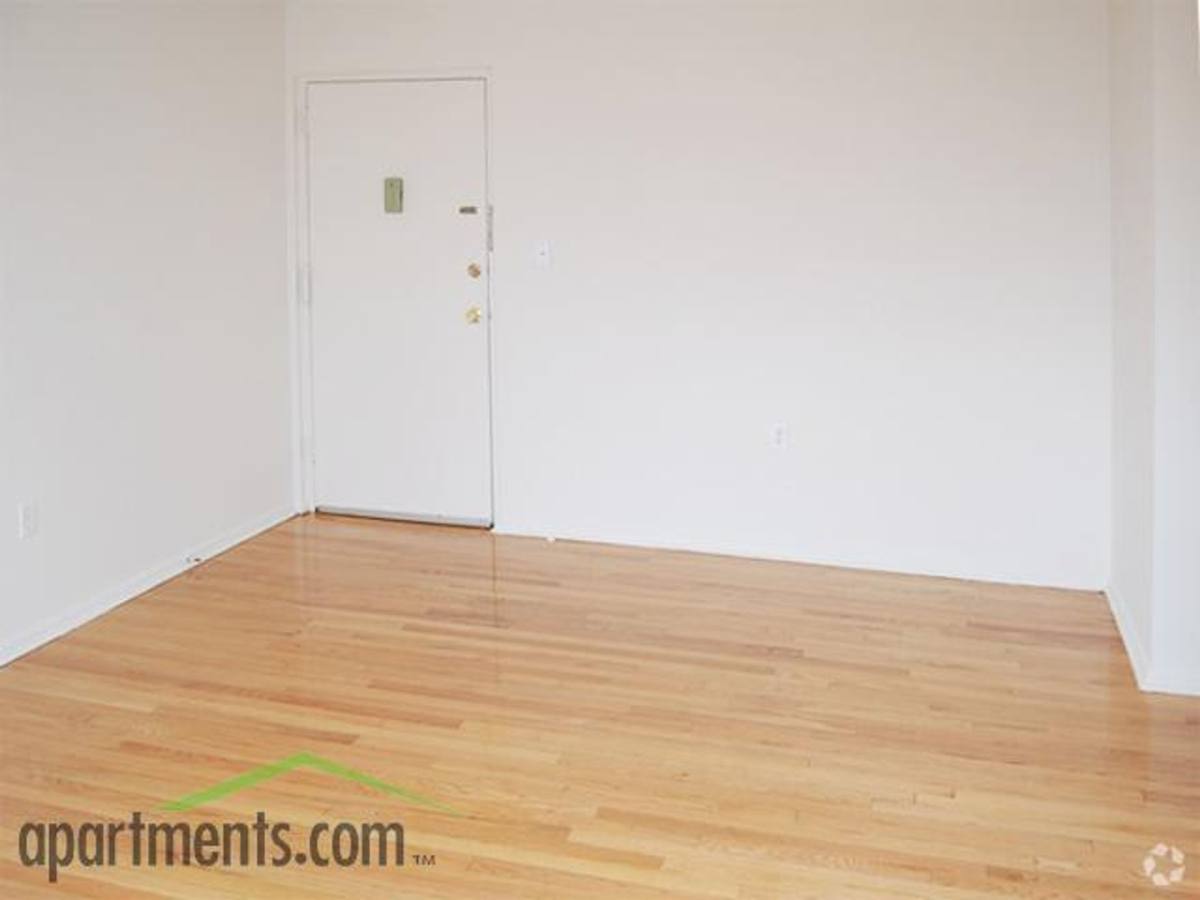Apartment for rent at 211 Alden St, Wallington, NJ 07057