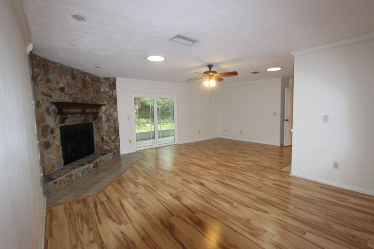 House for rent at 818 Druid Hills Rd, Tampa, FL 33617
