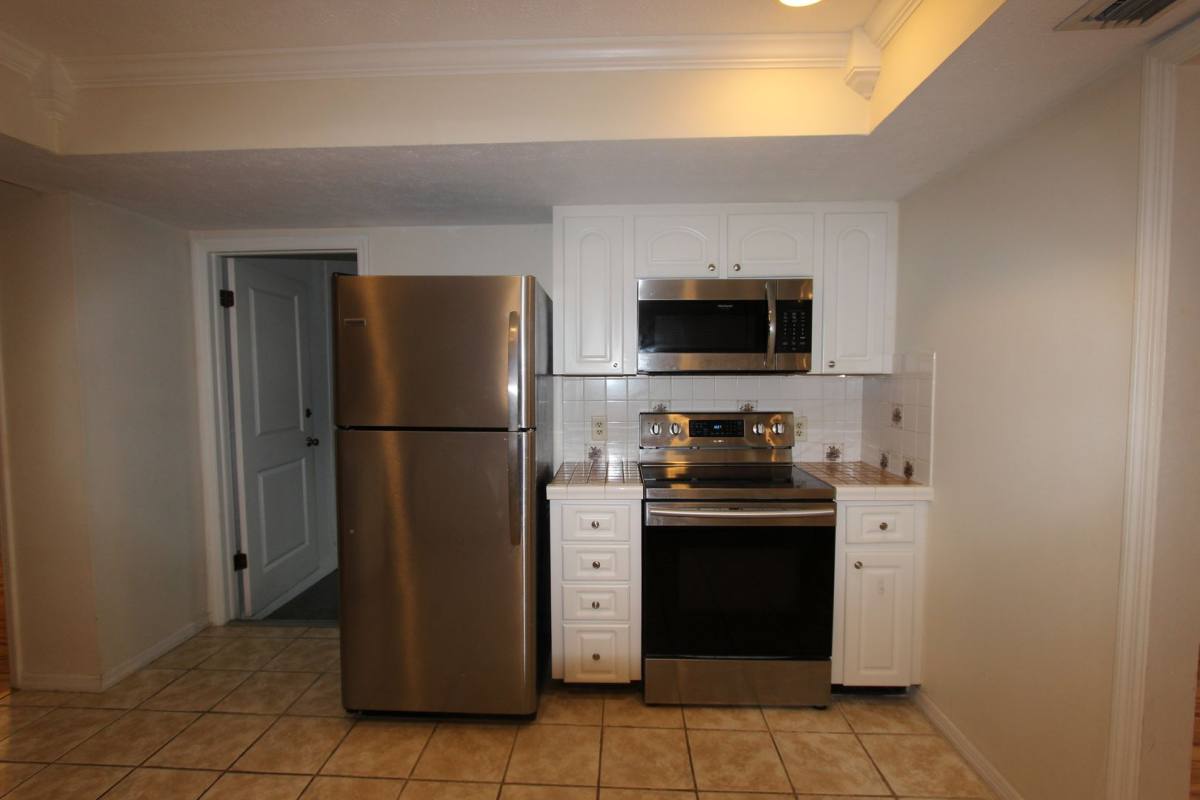 House for rent at 818 Druid Hills Rd, Tampa, FL 33617