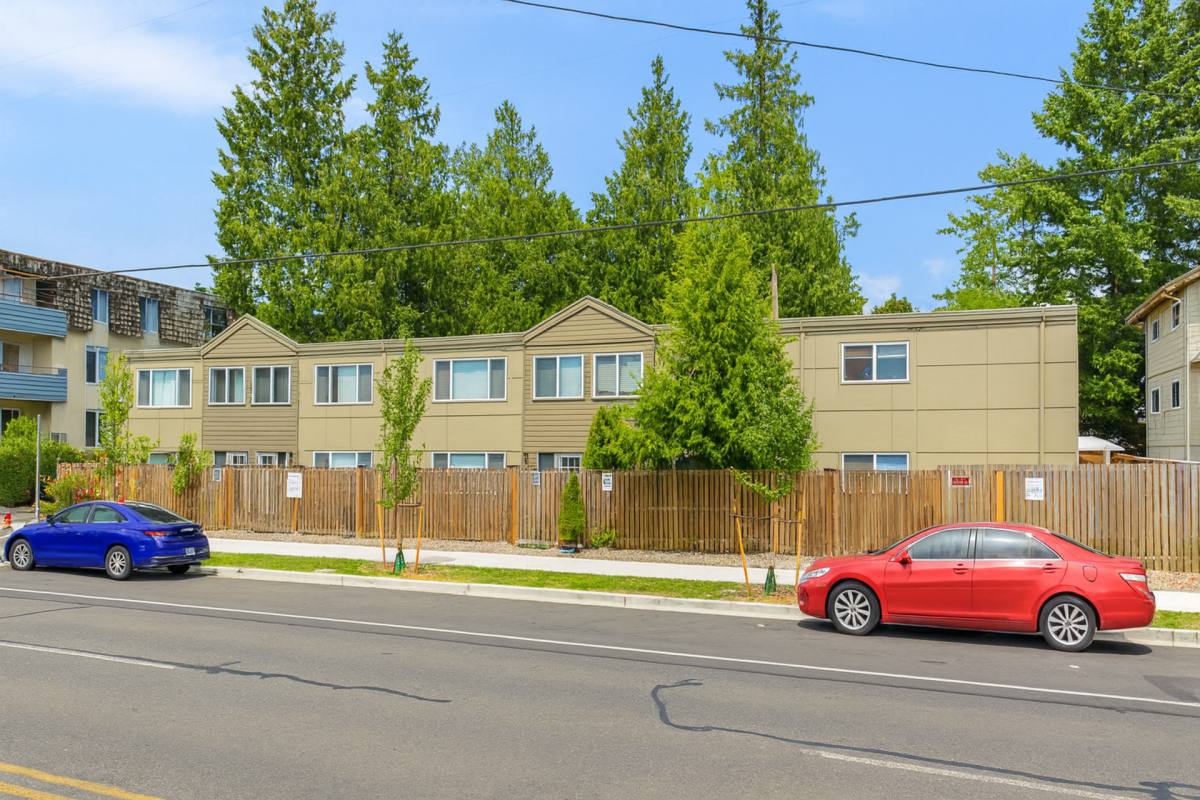 Apartment for rent at 12536 Greenwood Ave N, Seattle, WA 98133