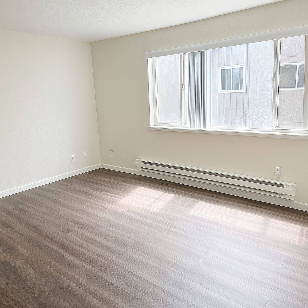 Apartment for rent at 12536 Greenwood Ave N, Seattle, WA 98133