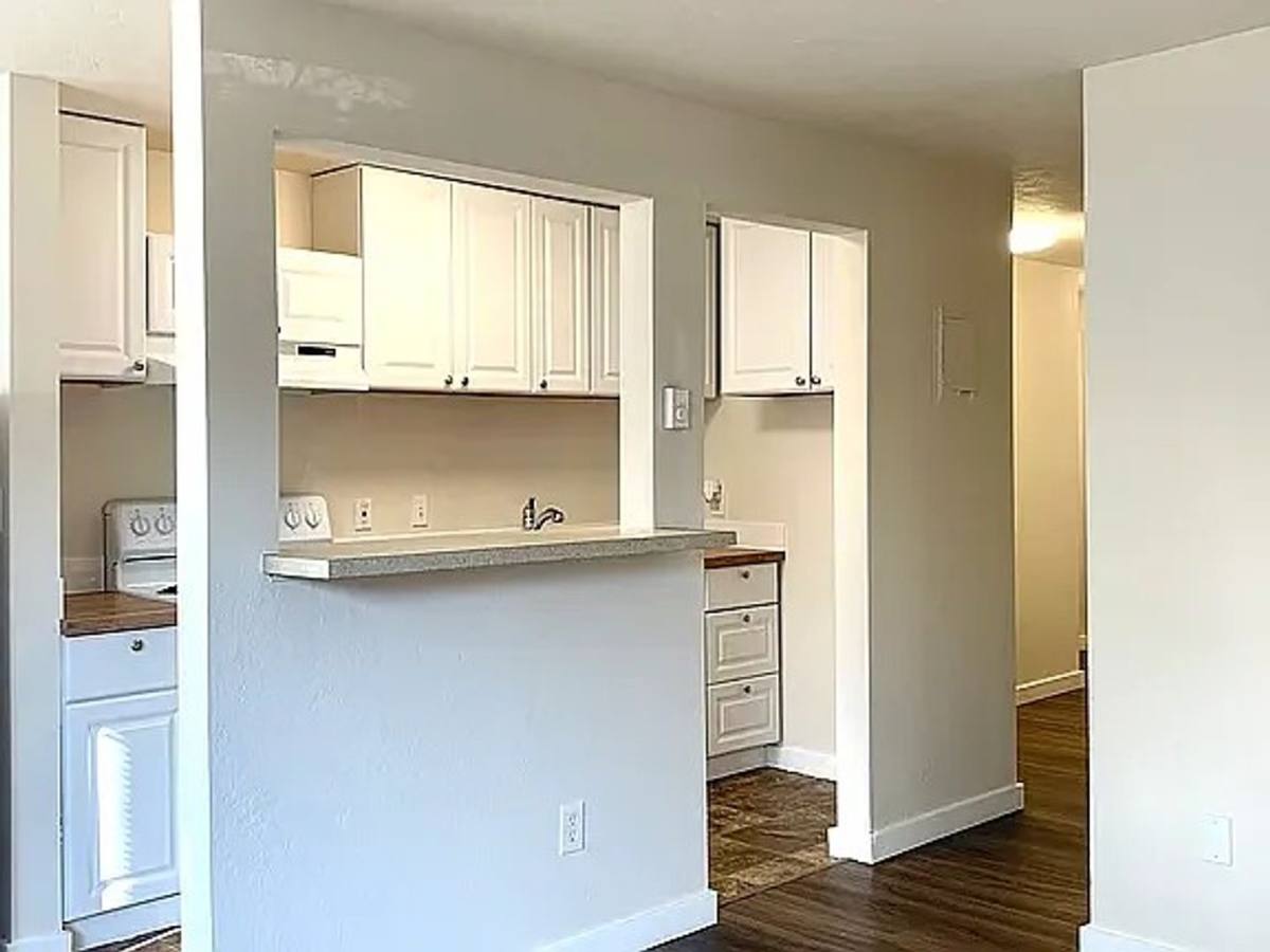 Apartment for rent at 12536 Greenwood Ave N, Seattle, WA 98133