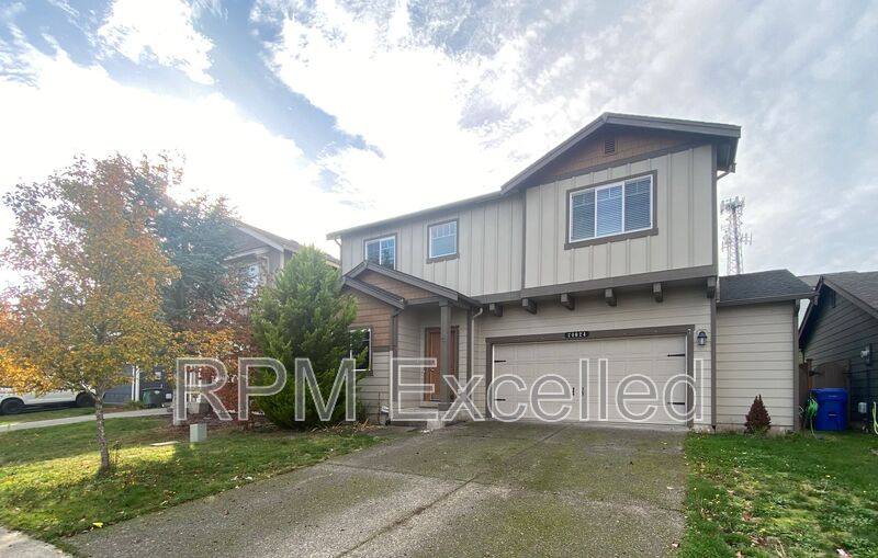House for rent at 20024 19th Ave E, Spanaway, WA 98387