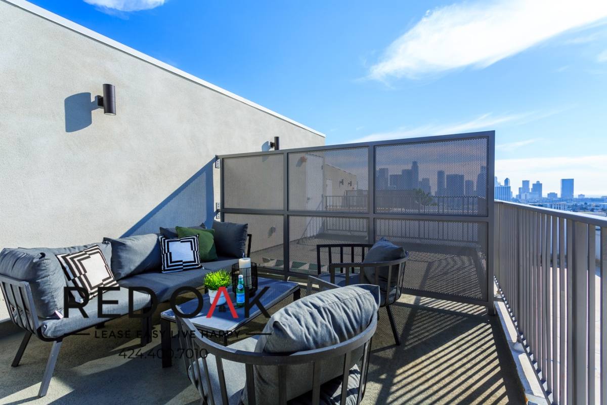 Condo for rent at 1011-1013 Everett St #B-102, Los Angeles, CA 90026
