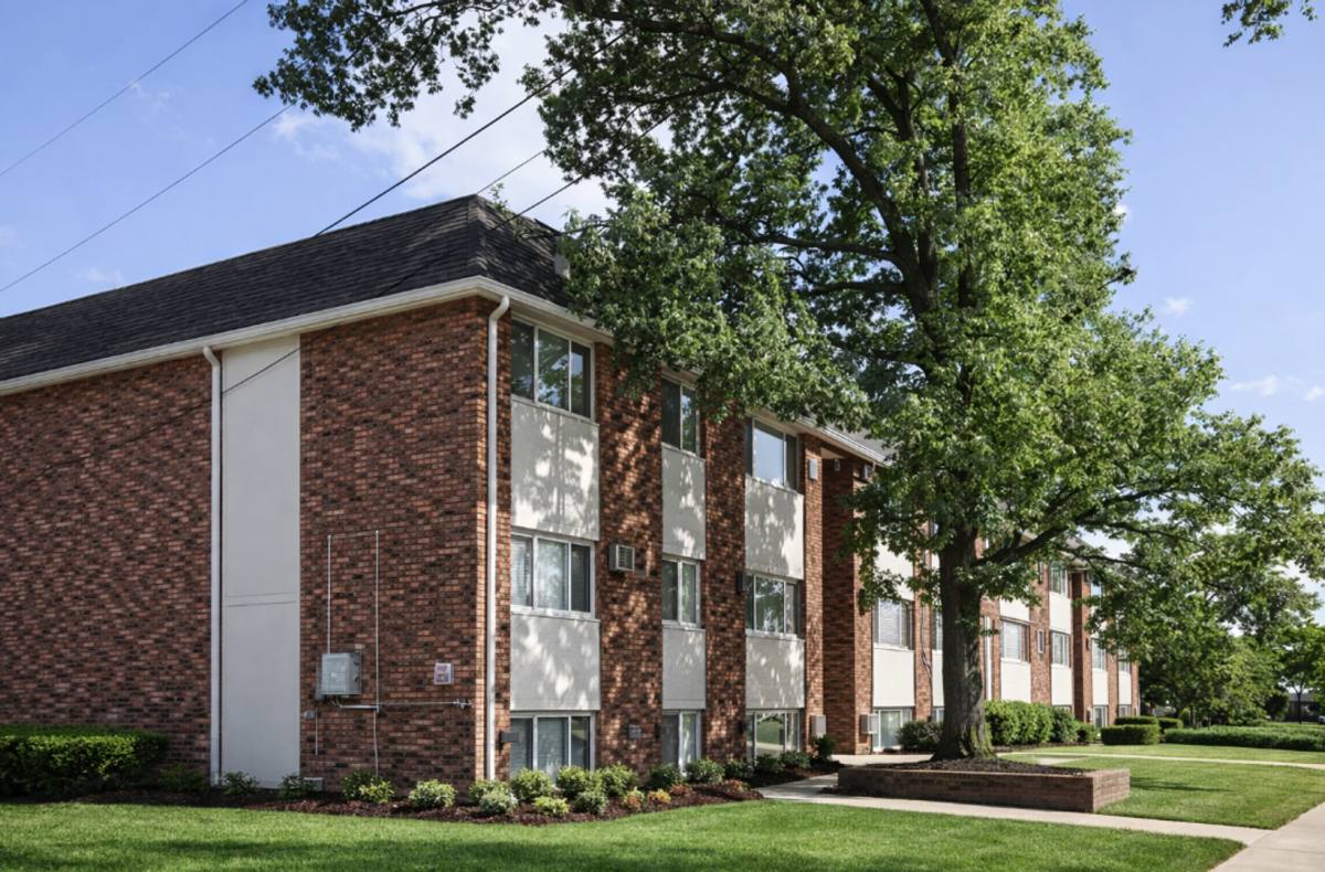Apartment for rent at 2570-2572 Sarvis Court, Cincinnati, OH 45214