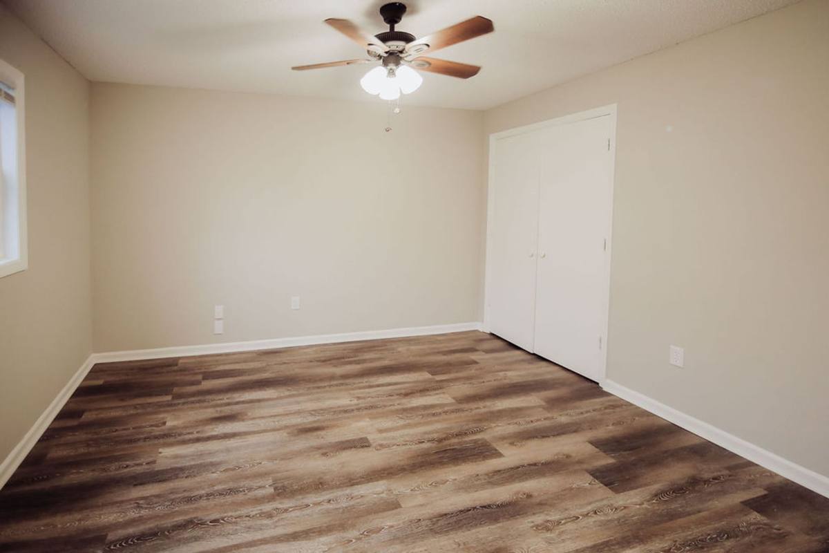 Apartment for rent at 217 Mark Twain Circle, Athens, GA 30605