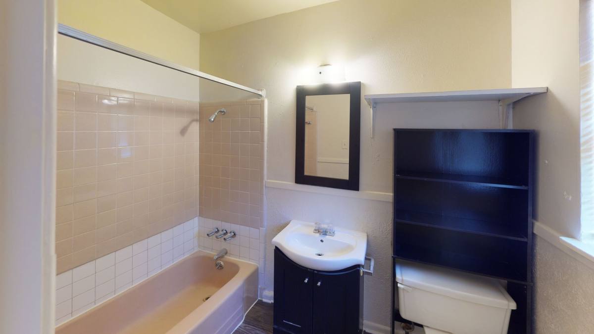 Townhouse for rent at 903 905 S Welch St, Denton, TX 76201