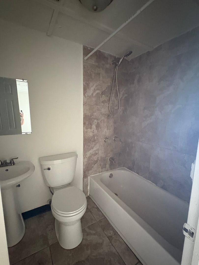 Apartment for rent at 17th St, Dade City, FL 33523