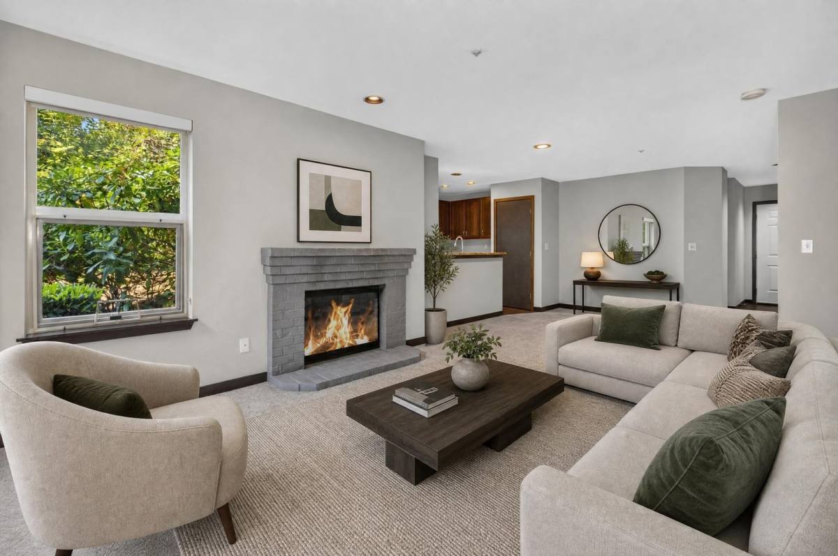 Apartment for rent at The View at Woodridge, 12118 SE 31st St, Bellevue, WA 98005