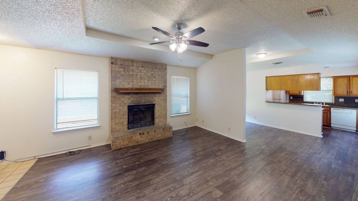 Apartment for rent at 2204 2206 Bolivar St, Denton, TX 76201