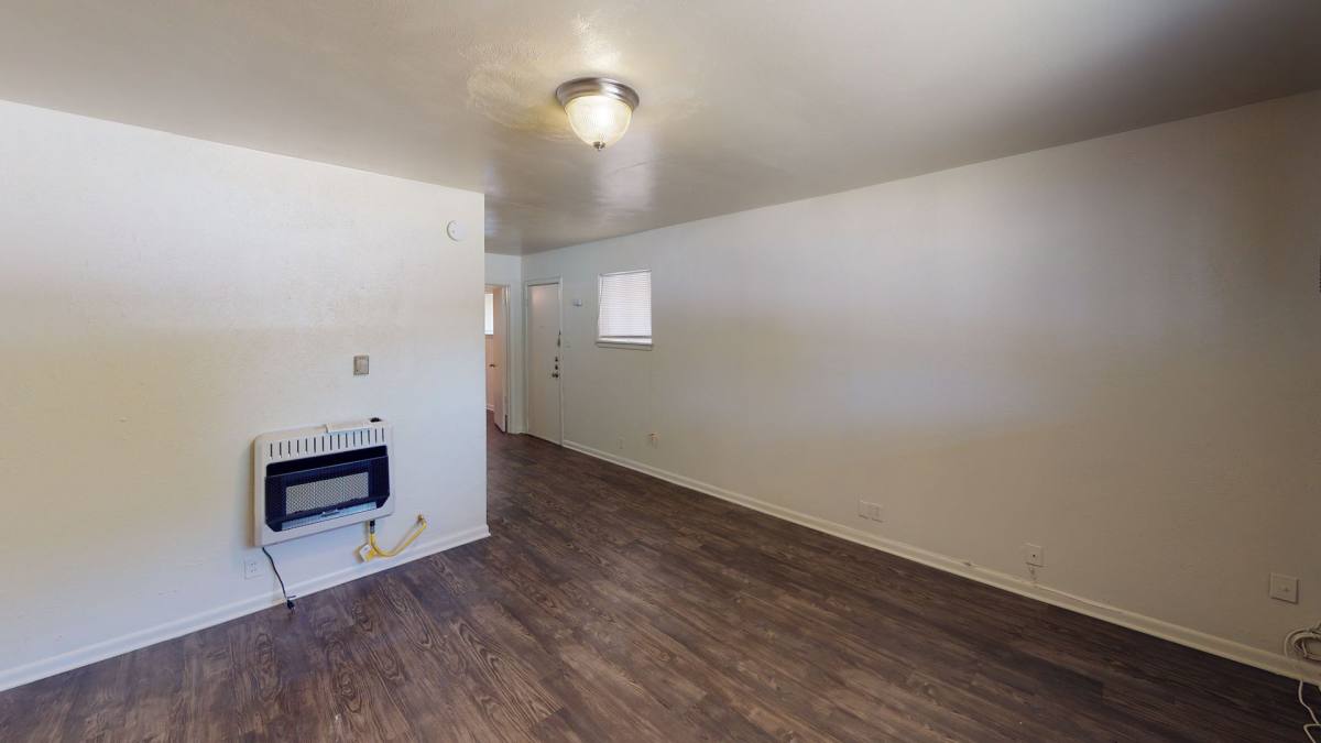 Townhouse for rent at 909 911 S Welch St, Denton, TX 76201