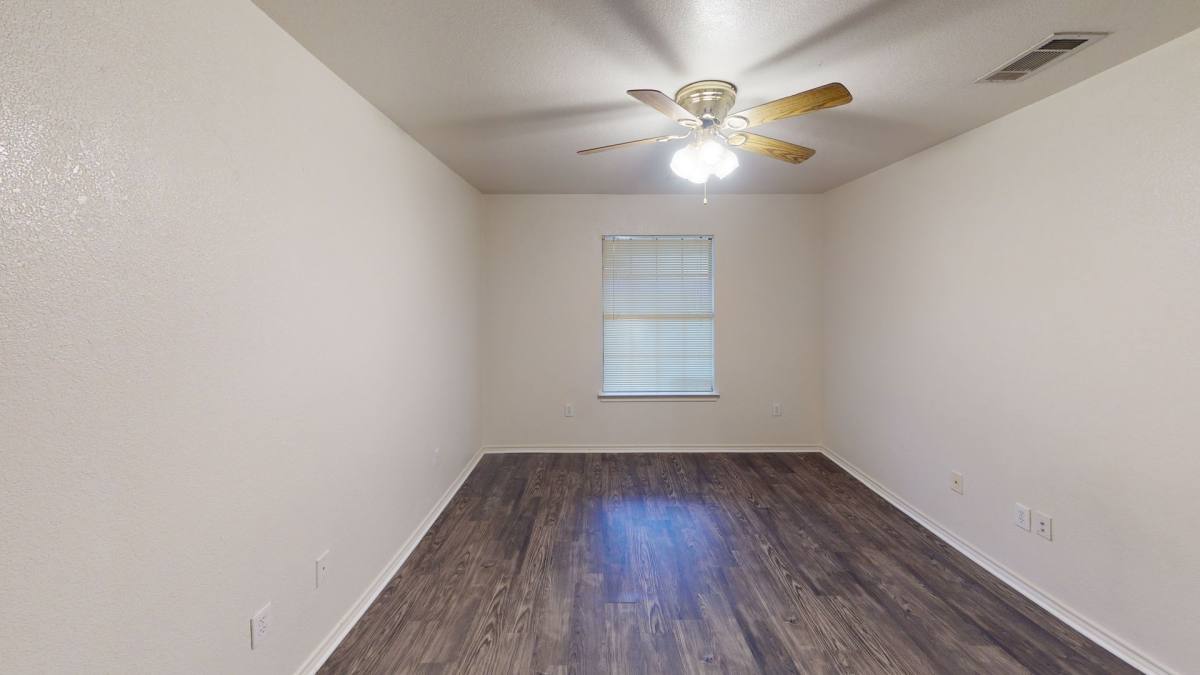 Apartment for rent at 1004 W Mulberry St, Denton, TX 76201